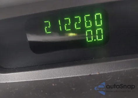 2004 Ford Explorer Sport Trac Adrenalin/Xls/Xlt z USA, uszkodzony, nr VIN 1FMZU77K24UA57323